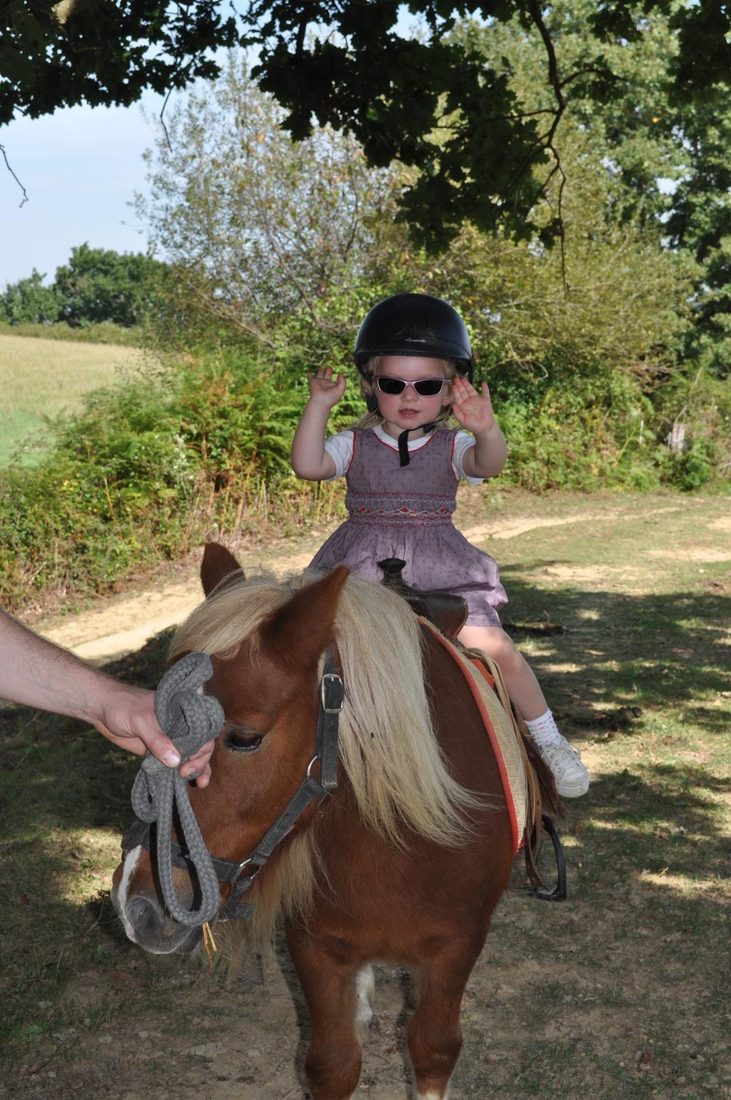 Anaë et son poney
